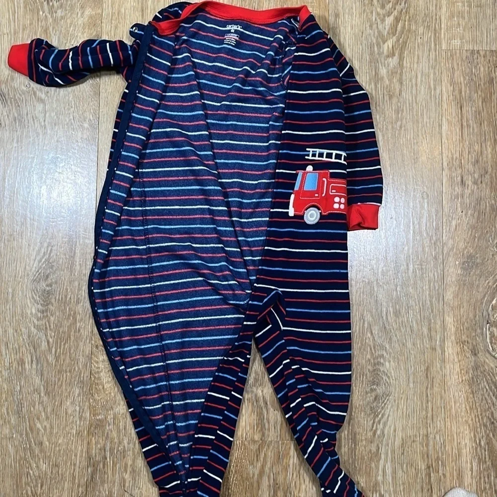 Carter's 4T Onesie Footie Pajamas Pjs Fleece Warm Winter Zip Up EUC - Lot of 2